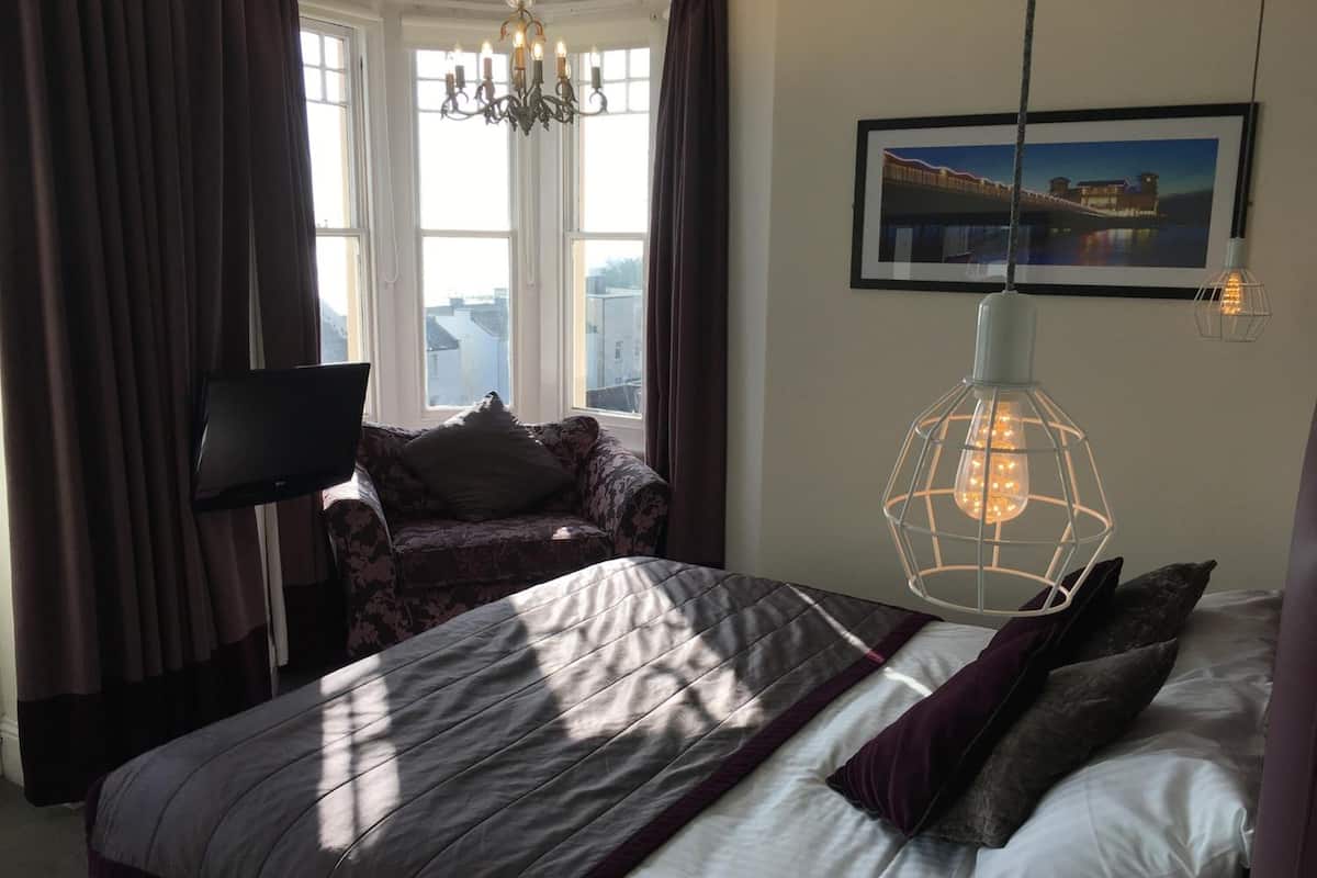 desk, iron/ironing board, free wifi, bed sheets