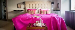 Superior Room (Room 1 - The Nice Bath Room) | Premium bedding, desk, soundproofing, iron/ironing board