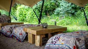 Bãi đậu xe tự phục vụ miễn phí