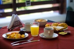 Breakfast area - Gran Hotel Fray Bentos (Fray Bentos)