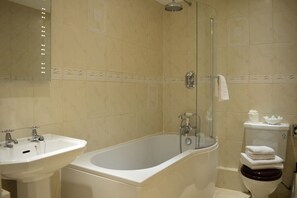 샤워 시설, 무료 세면용품, 헤어드라이어, 타월