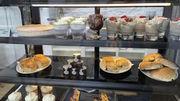 Free daily full breakfast