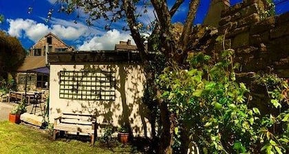 The Old Well Inn
