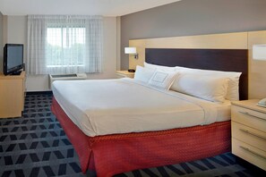 Suite, 1 slaapkamer | Luxe beddengoed, een bureau, een laptopwerkplek