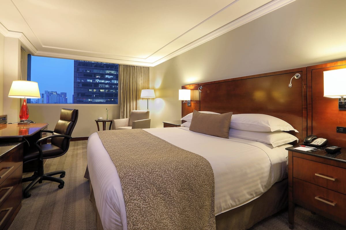 Pillow-top beds, minibar, in-room safe, desk