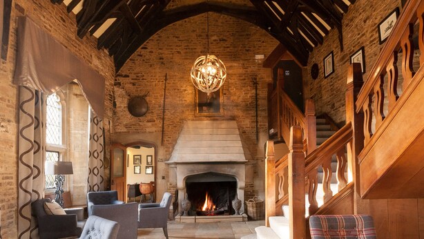 Fireplace - The Shaven Crown (Chipping Norton)