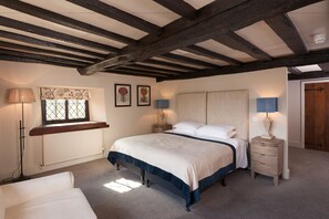 Luxury Double or Twin Room - The Shaven Crown (Chipping Norton)