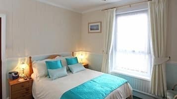 Kahden hengen standard-huone, kylpyhuone makuuhuoneen yhteydessä (1st Floor) | Ilmainen Wi-Fi, vuodevaatteet