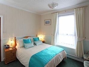 Standard Double Room, Ensuite (1st Floor) - Diadem Hotel (Great Yarmouth)