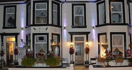 Diadem Hotel - Formerly The Shrewsbury Guest House