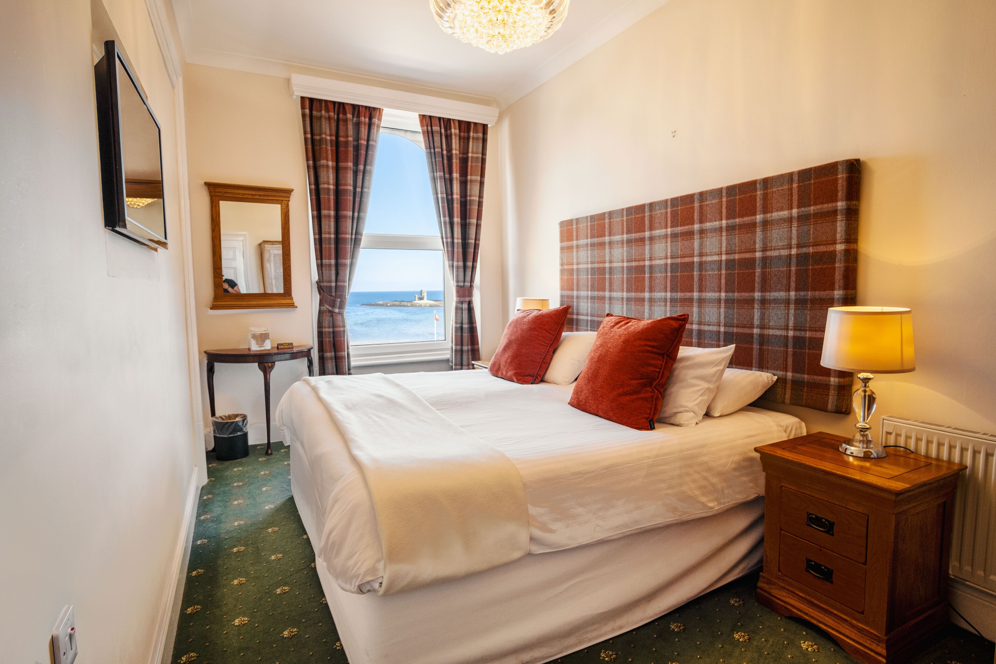 premium apartment, 2 bedrooms, sea view | egyptian cotton sheets, premium bedding, in-room safe, desk