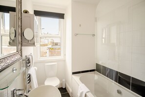 Executive Suite, 1 Bedroom | Bathroom | Shower, free toiletries, hair dryer, bathrobes - The Town House (Douglas)