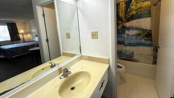 Amenidades de baño gratuitas y toallas