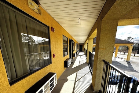 Lobby. Super Value Inn Richland Near Americus US 280