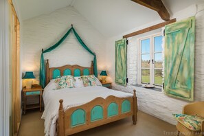 ลักซ์ชัวรี่คอทเทจ (The Meadow Barn) | ผ้าปูที่นอนฝ้ายอียิปต์, เครื่องนอนระดับพรีเมียม, มินิบาร์ฟรีบางอย่าง