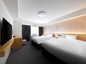 Deluxe Twin Room, 2 Double Beds, Non Smoking | 1 bedroom, down comforters, blackout drapes, free WiFi
