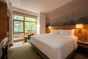 Chambre Deluxe, 1 très grand lit | Literie de qualité supérieure, couette en duvet d'oie