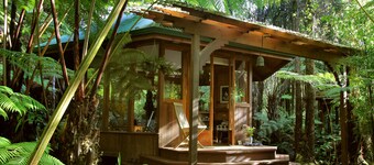 Volcano Rainforest Retreat