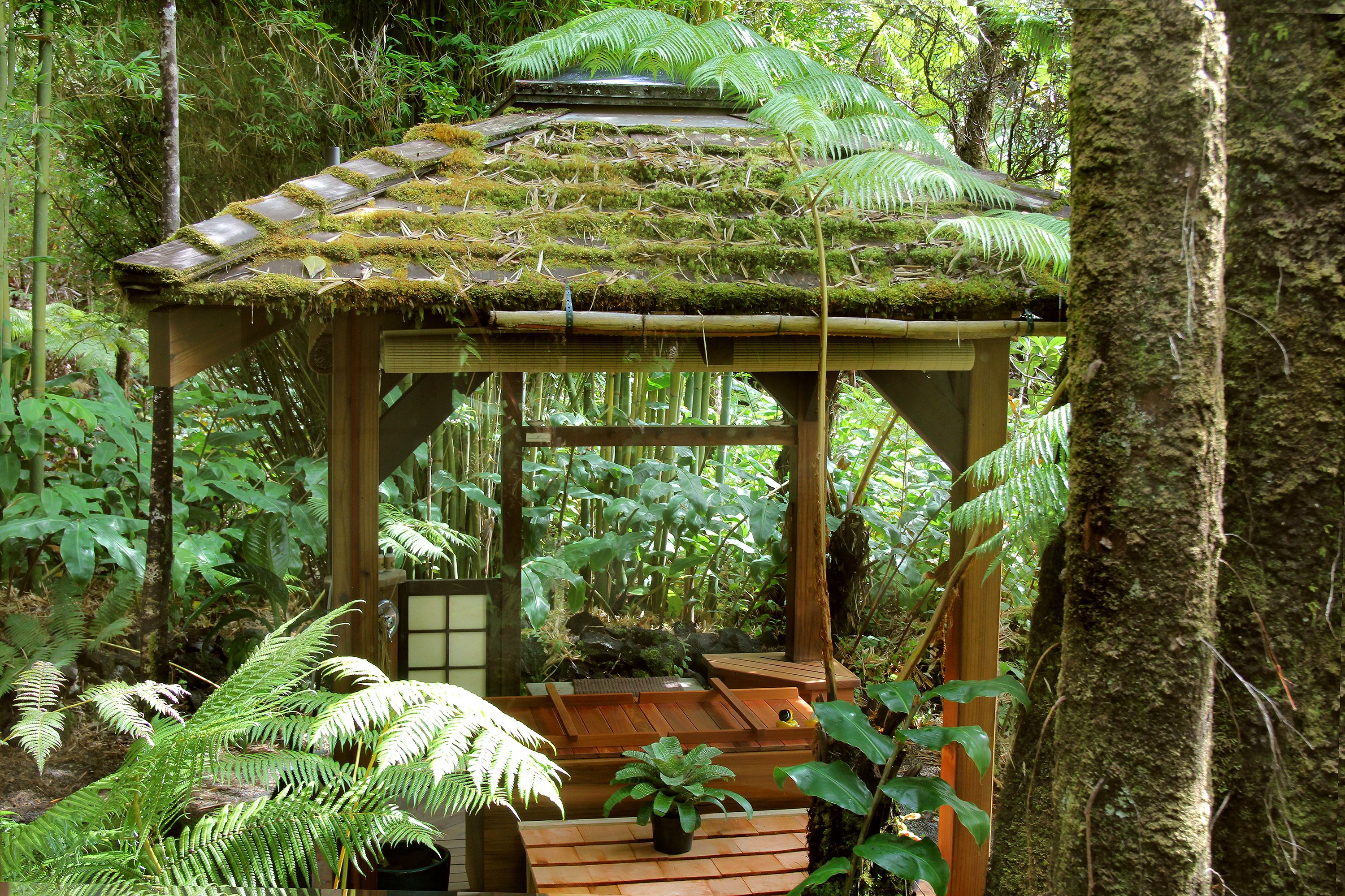 Sanctuary Cottage  | Private spa tub