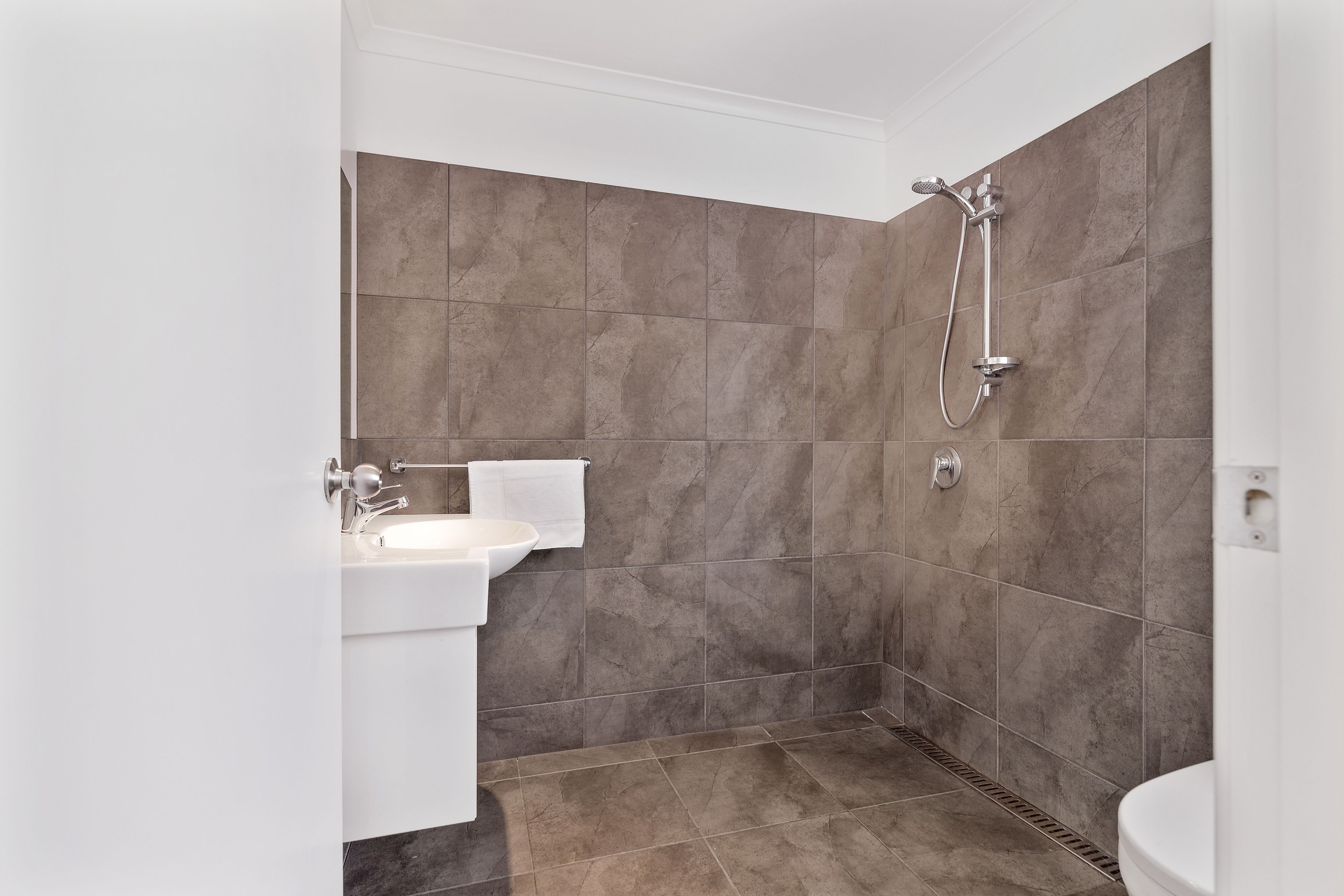 studio, kitchenette | bathroom | shower, free toiletries, hair dryer, towels