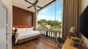 Premium bedding, in-room safe, blackout curtains, iron/ironing board