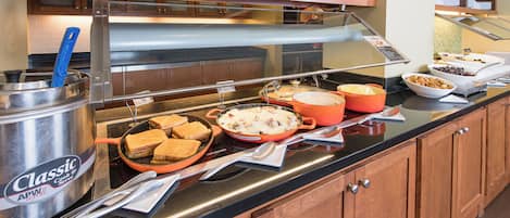 Free daily buffet breakfast