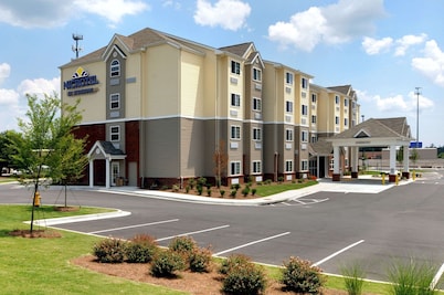 Microtel Inn & Suites by Wyndham Columbus/Near Fort Benning