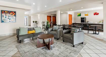 Quality Inn Laredo - Nuevo Laredo