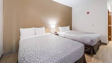 Premium bedding, in-room safe, desk, iron/ironing board