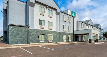 Quality Inn Laredo - Nuevo Laredo
