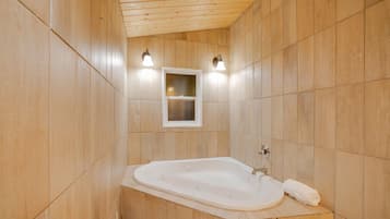 Banyera d'hidromassatge privada