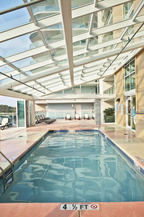 Indoor pool, seasonal outdoor pool, pool loungers