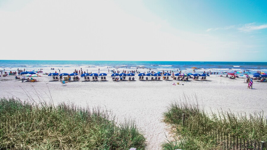 Bahama Sands Luxury Condominiums