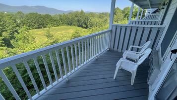 Room, 2 Double Beds | Free WiFi, bed sheets