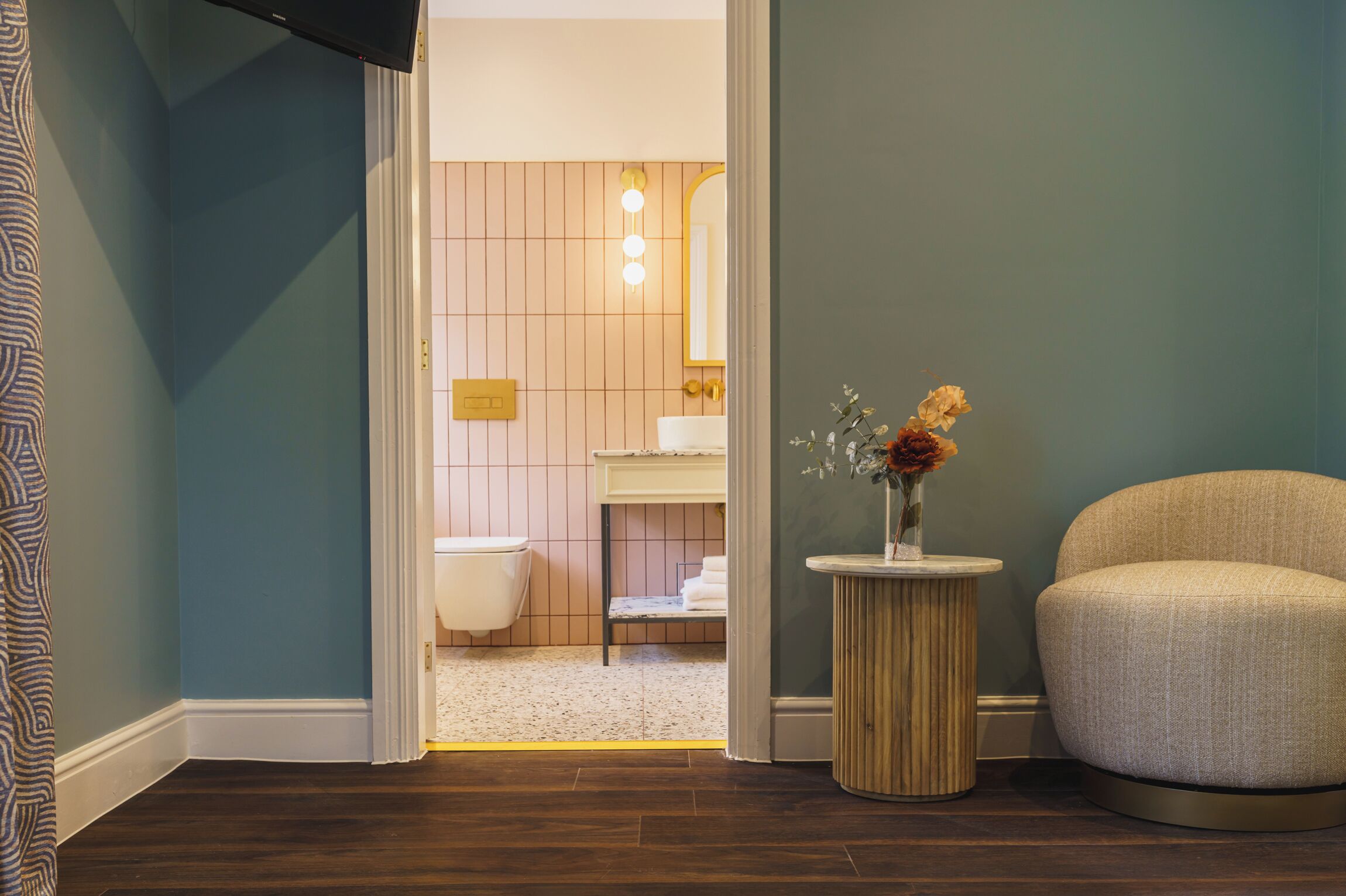 boutique double room | premium bedding, individually decorated, free wifi, bed sheets