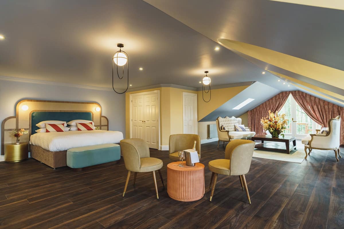 Penthouse | Luxe beddengoed, individueel gedecoreerd, gratis wifi, beddengoed