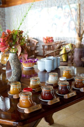 Petit déjeuner continental compris tous les jours