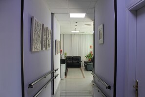 Reception - Hotel Barajas Plaza Madrid (Madrid)