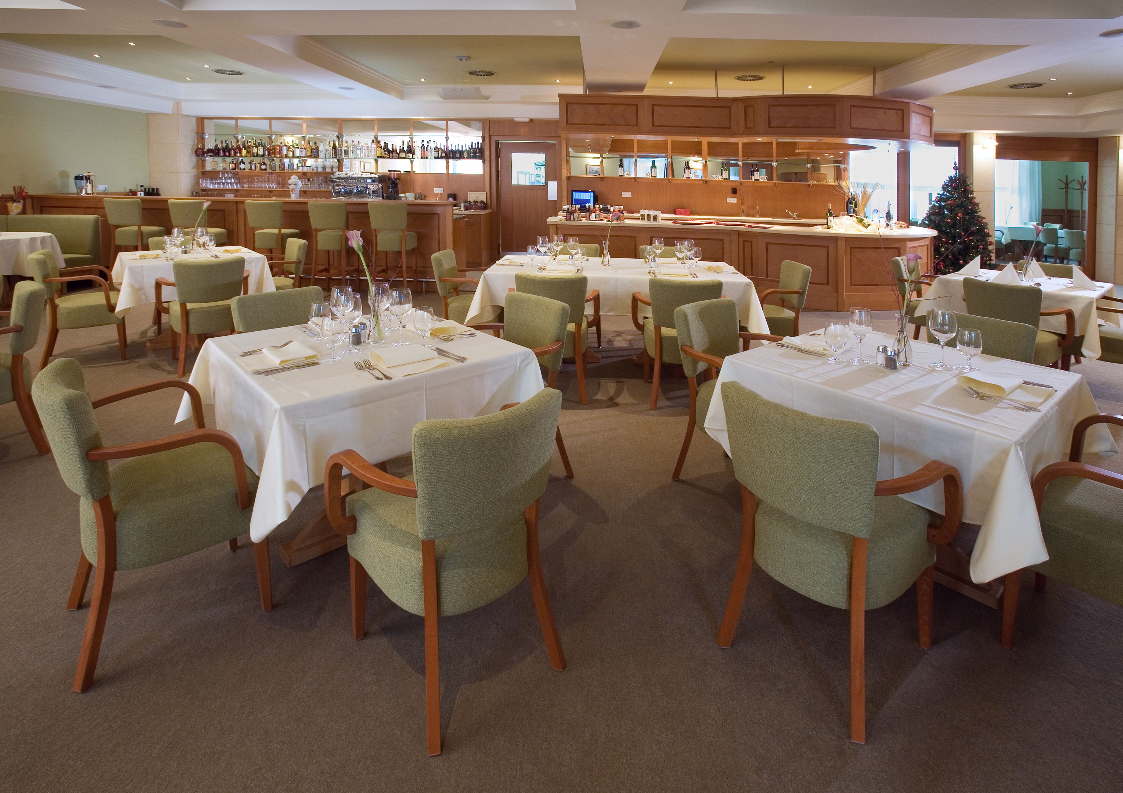 Photo - Dolce Villa Hotel