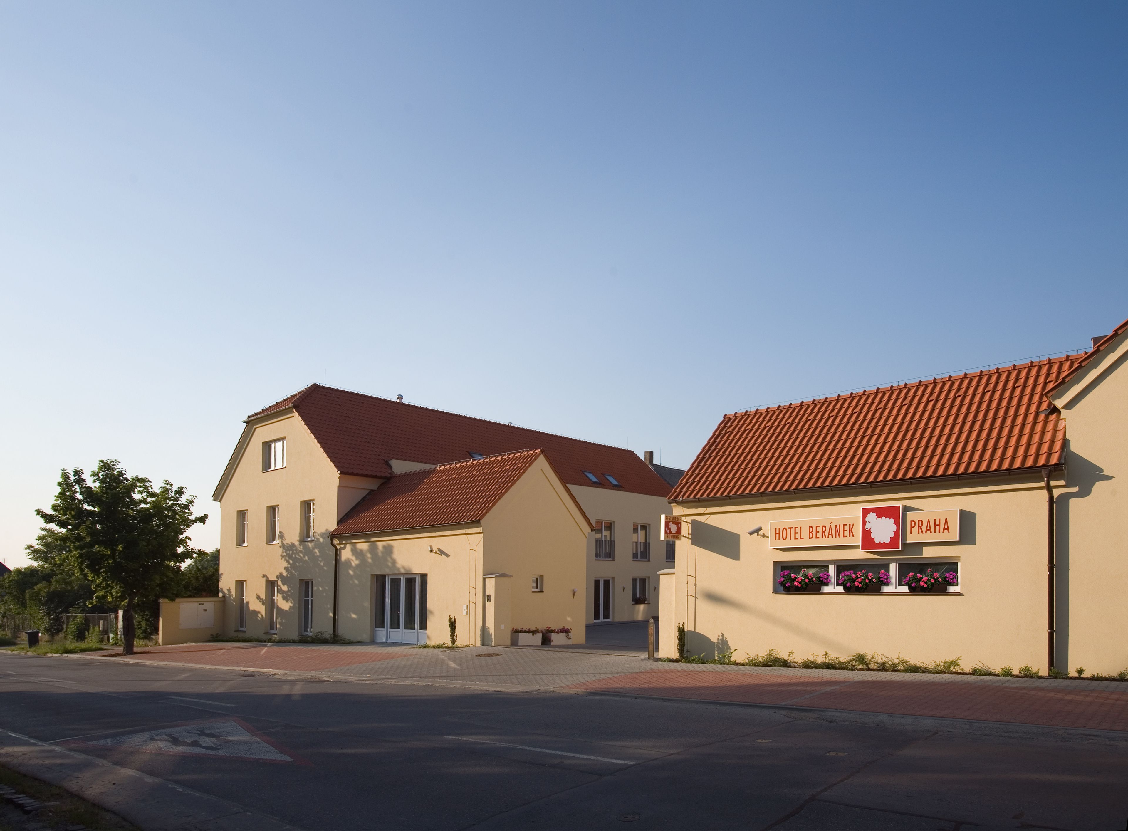 Entrada de la propiedad