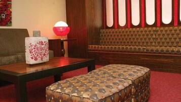 Zimmersafe, Internetzugang, Wecker, Rollstuhlgeeignet