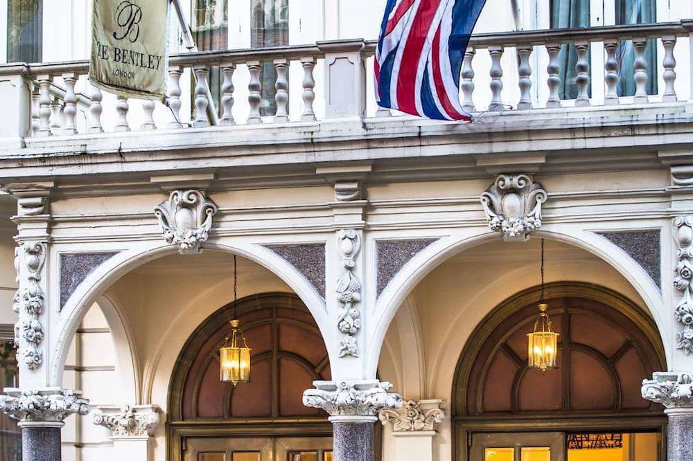 luxury hotels in London