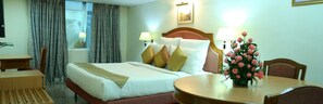 In-room safe, desk, free WiFi, bed sheets - Saj Luciya (Thiruvananthapuram)