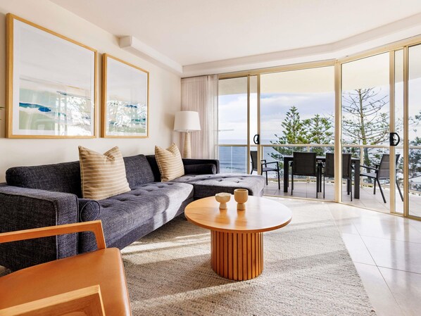 Iron/ironing board, cots/infant beds, WiFi, bed sheets