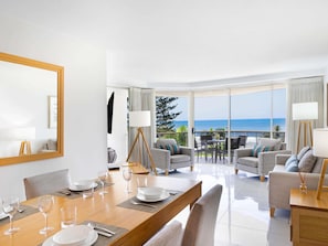 Room, 2 Bedrooms | Iron/ironing board, cribs/infant beds, rollaway beds, WiFi