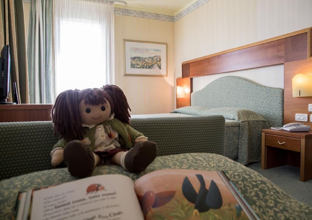 In-room safe, desk, soundproofing, free WiFi