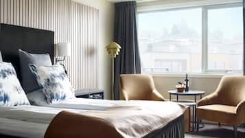 Minibaari, työpöytä, ilmainen Wi-Fi