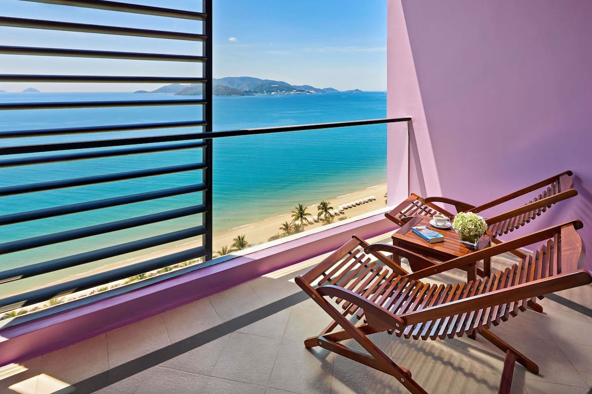 1 bedroom, minibar, in-room safe, individually decorated