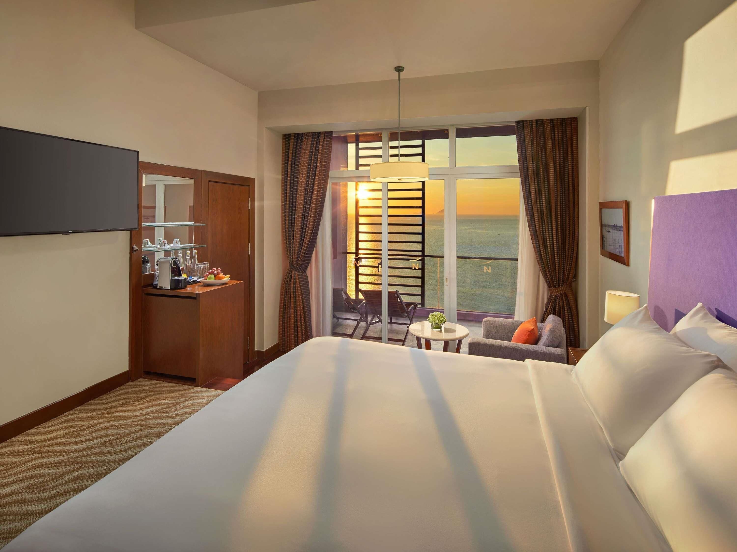 Executive Room, 1 King Bed, Ocean View
