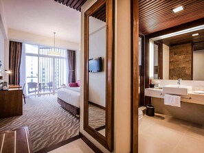 Superior Room, 1 King Bed | 1 bedroom, minibar, in-room safe, individually decorated - Novotel Nha Trang (Nha Trang)